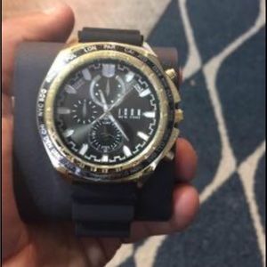 Brand new men,s beautiful watches in box brand icon New York